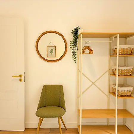 Principe Real - 2 Bedroom With Terrace Апартаменти