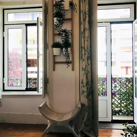 Principe Real - 2 Bedroom With Terrace Apartament