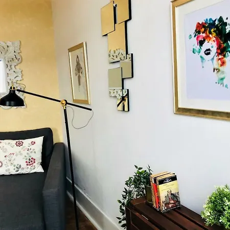 Apartament Principe Real - 2 Bedroom With Terrace Lizbona