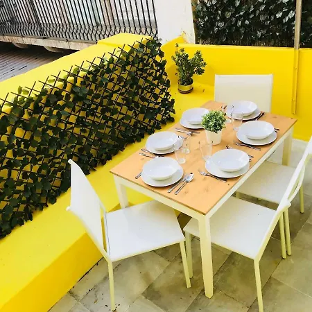 Principe Real - 2 Bedroom With Terrace Lizbona