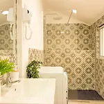 Principe Real - 2 Bedroom With Terrace 아파트 *